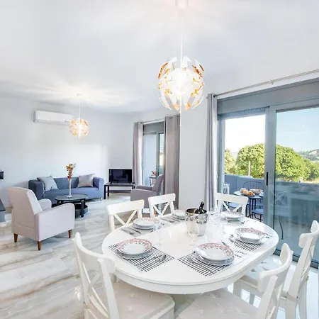 New Asteria. Luxury Maizonette With Sea View Holiday home